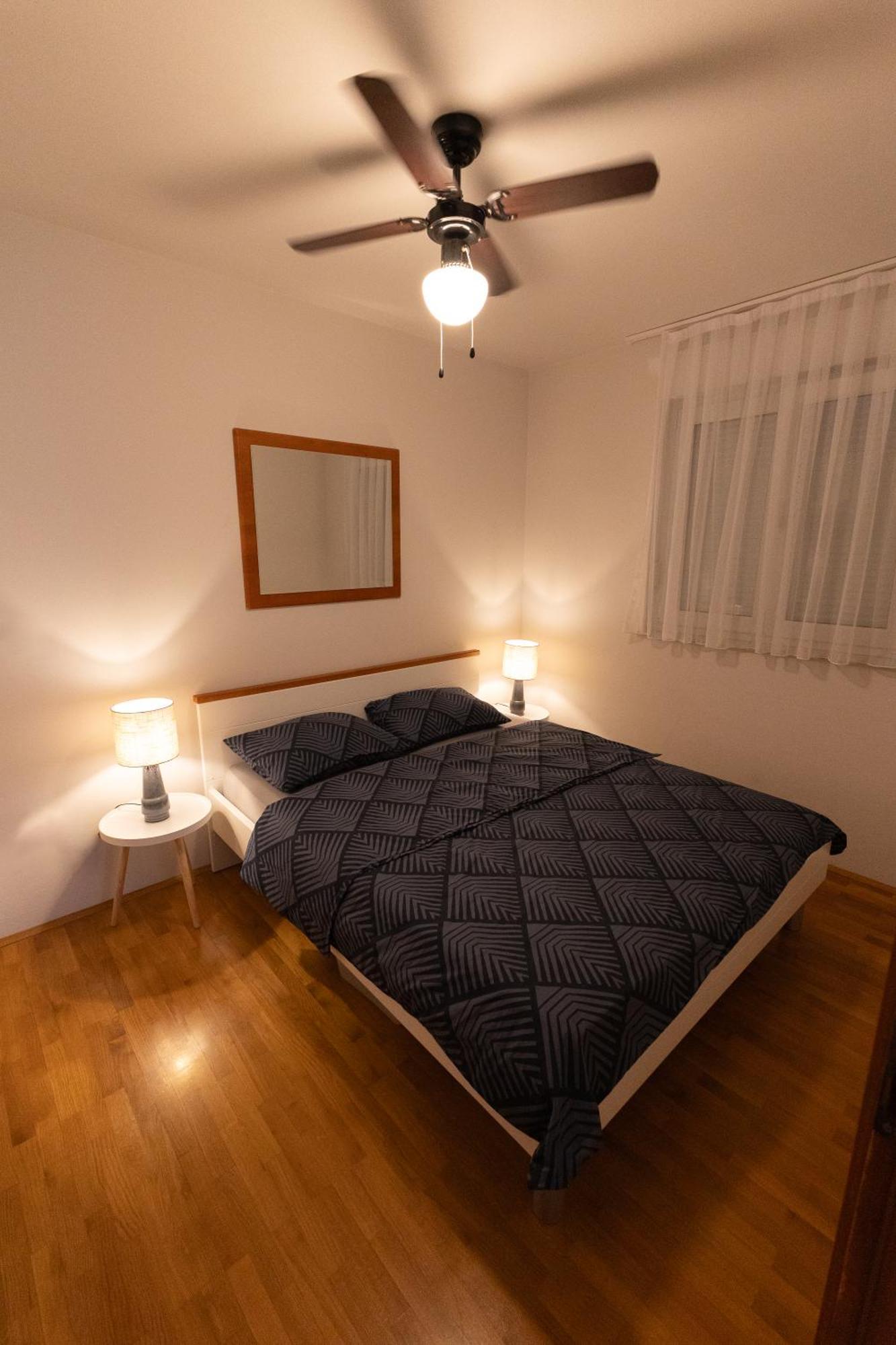 Sailors - 3 Min To Apartment Pula